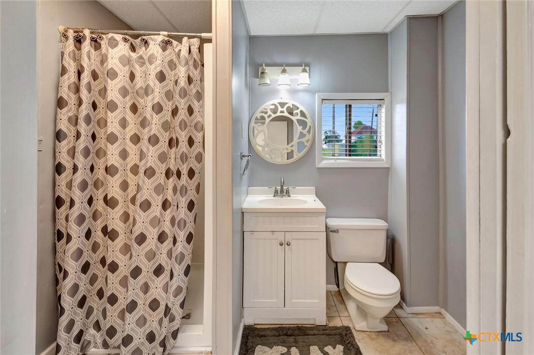 1106 W Jefferson Avenue