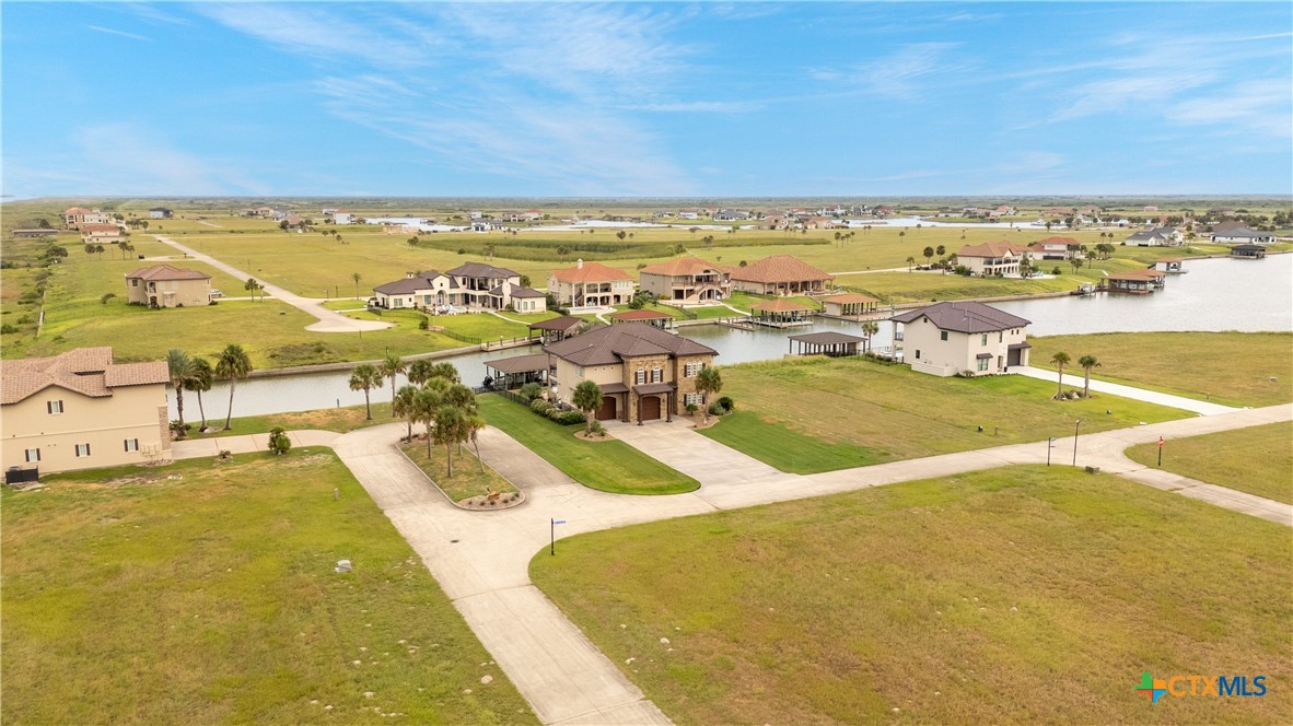 230 Chateau Way