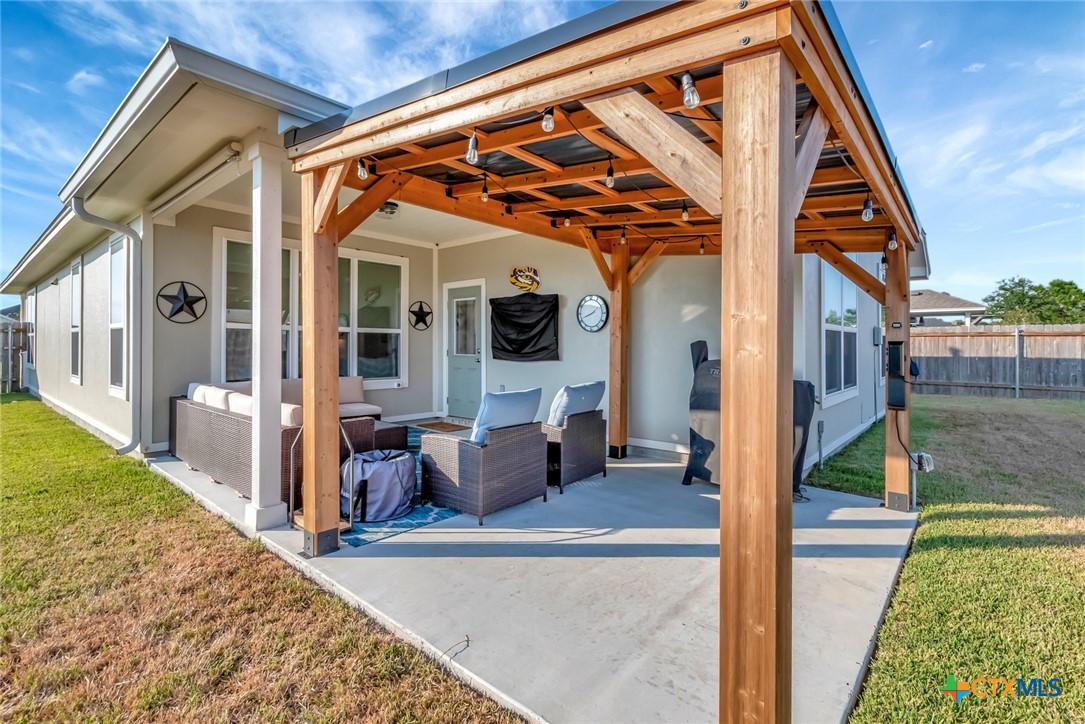 117 Persimmon Court