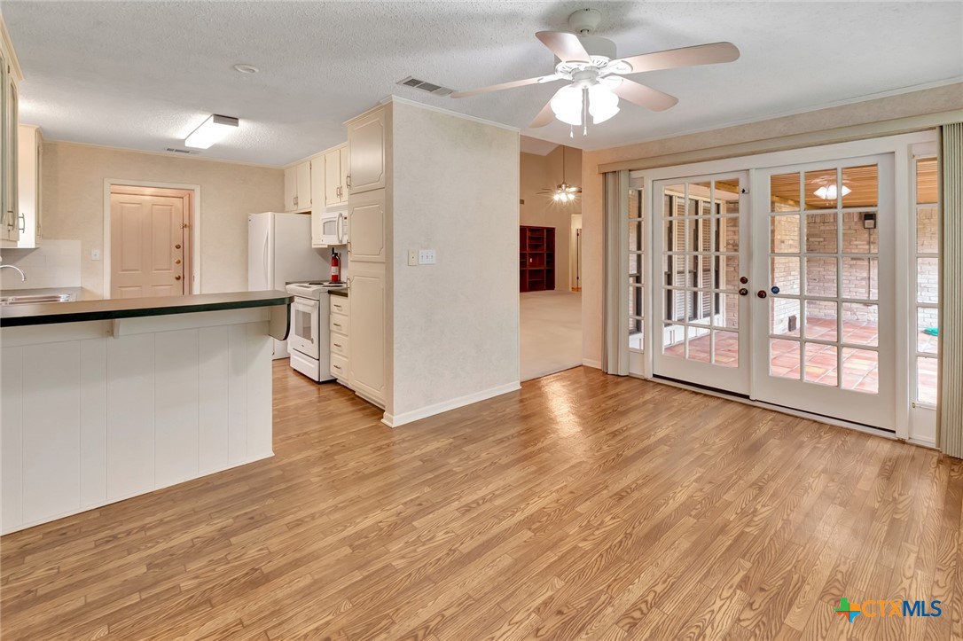 222 Navajo Drive