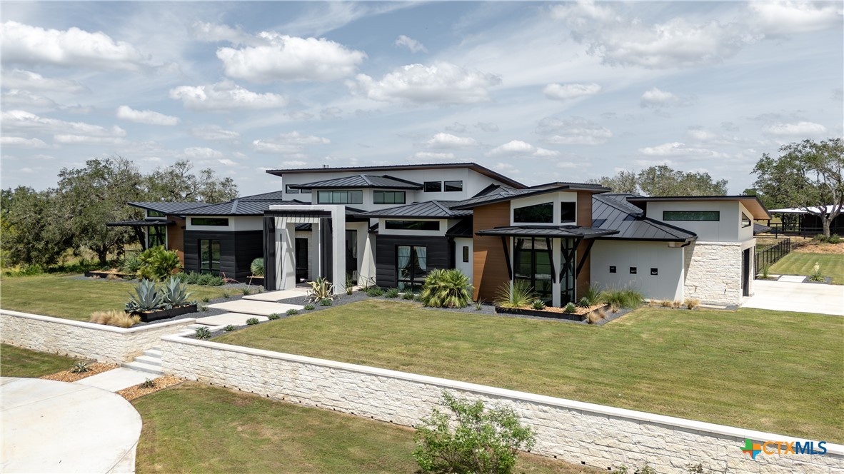3466 Levi Sloan Road