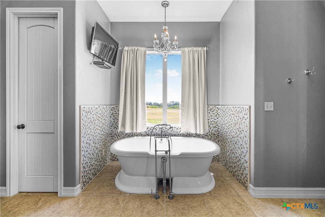 1682 County Road 310