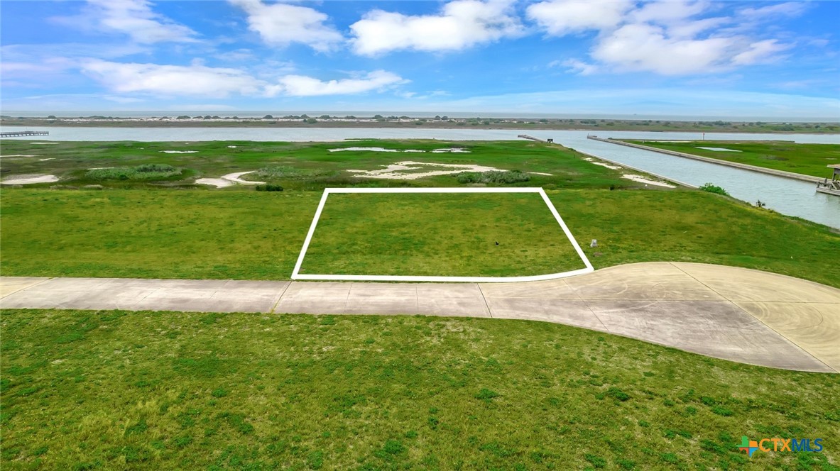 LOT 383 Vineyard Bay Beach