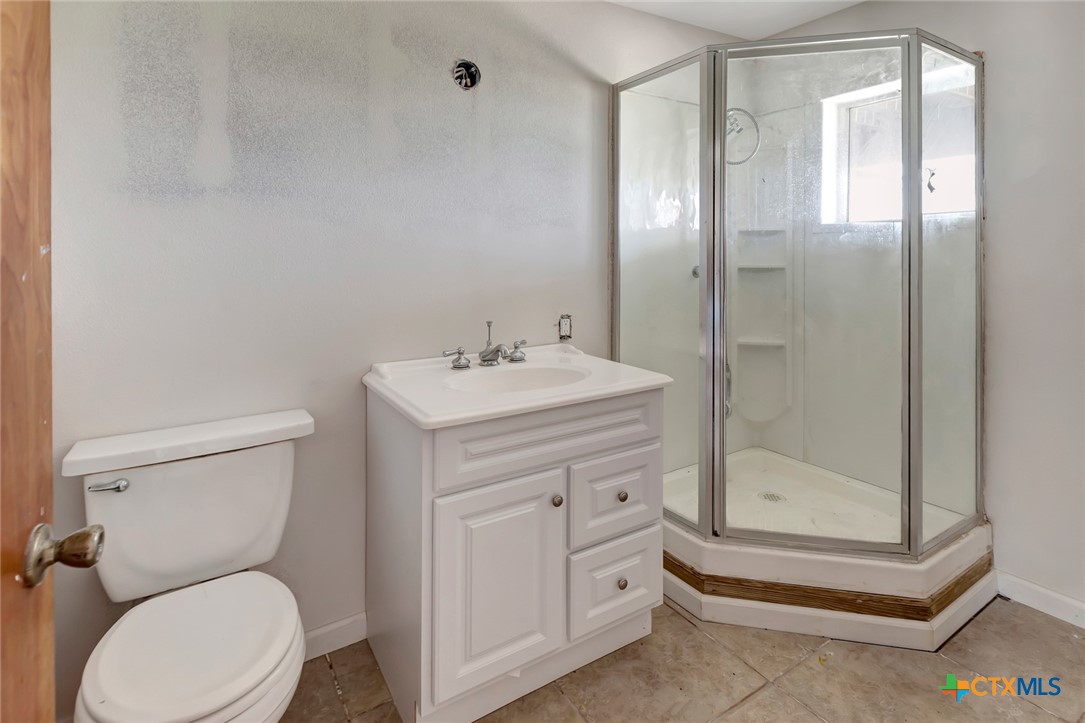 705 W Jefferson Avenue