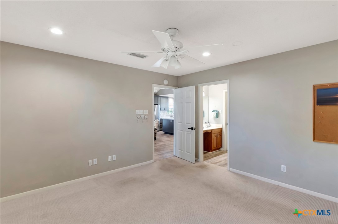 612 W Jackson Avenue