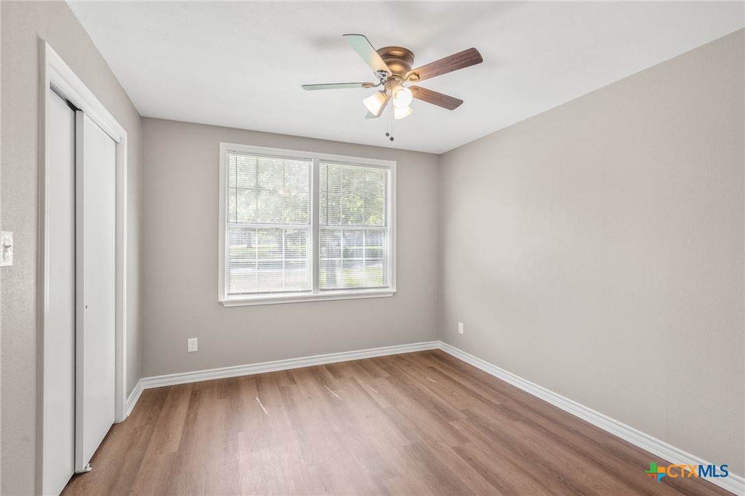 939 N San Patricio Street