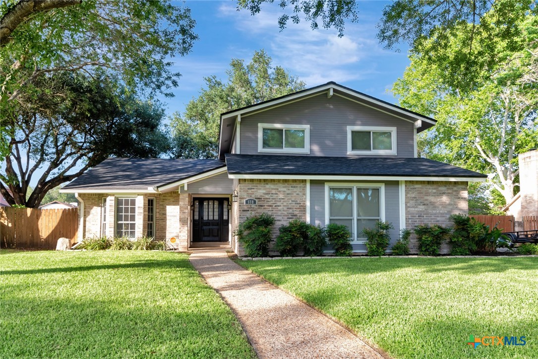 608 Chimney Rock Drive