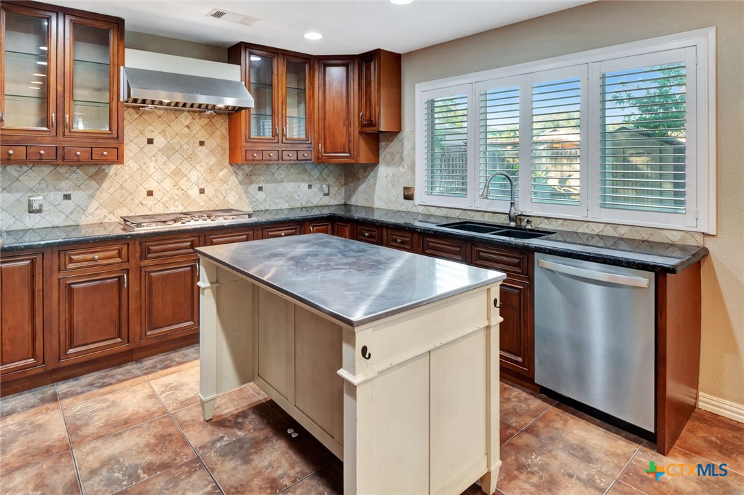 608 Chimney Rock Drive