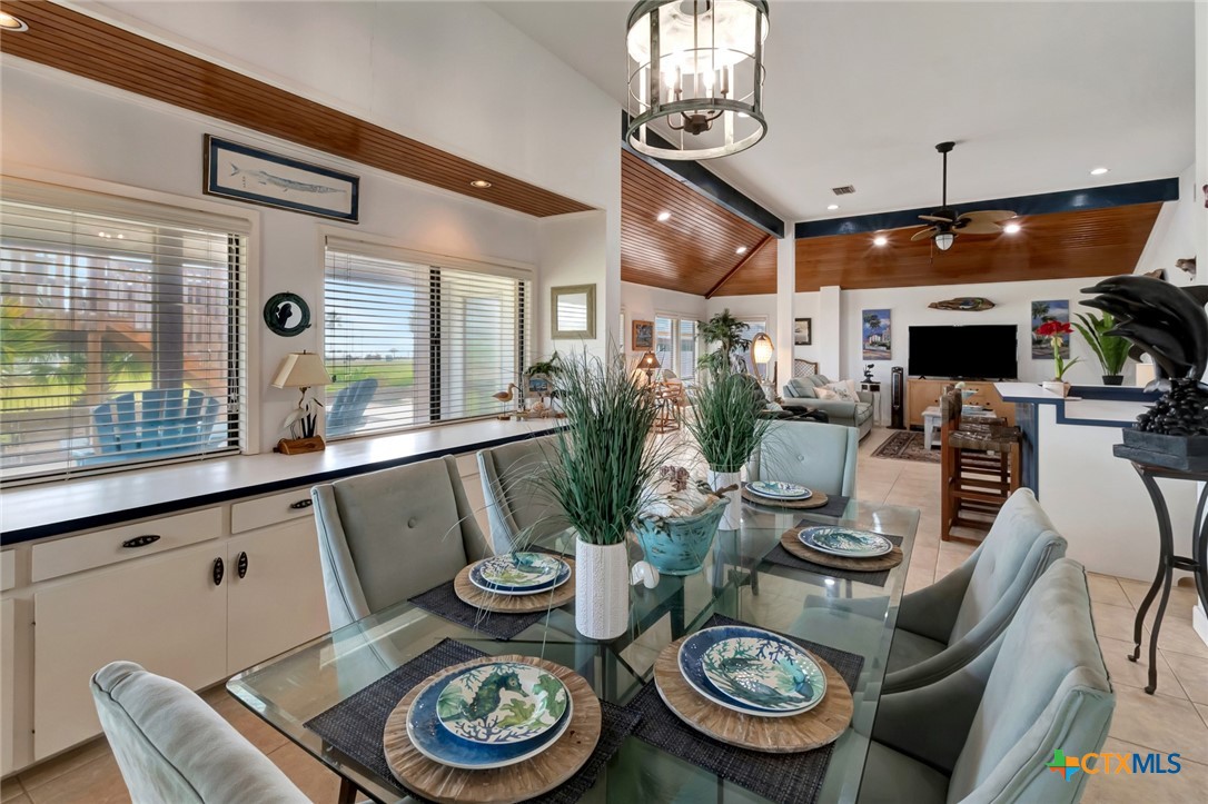 104 E Van Buren Avenue