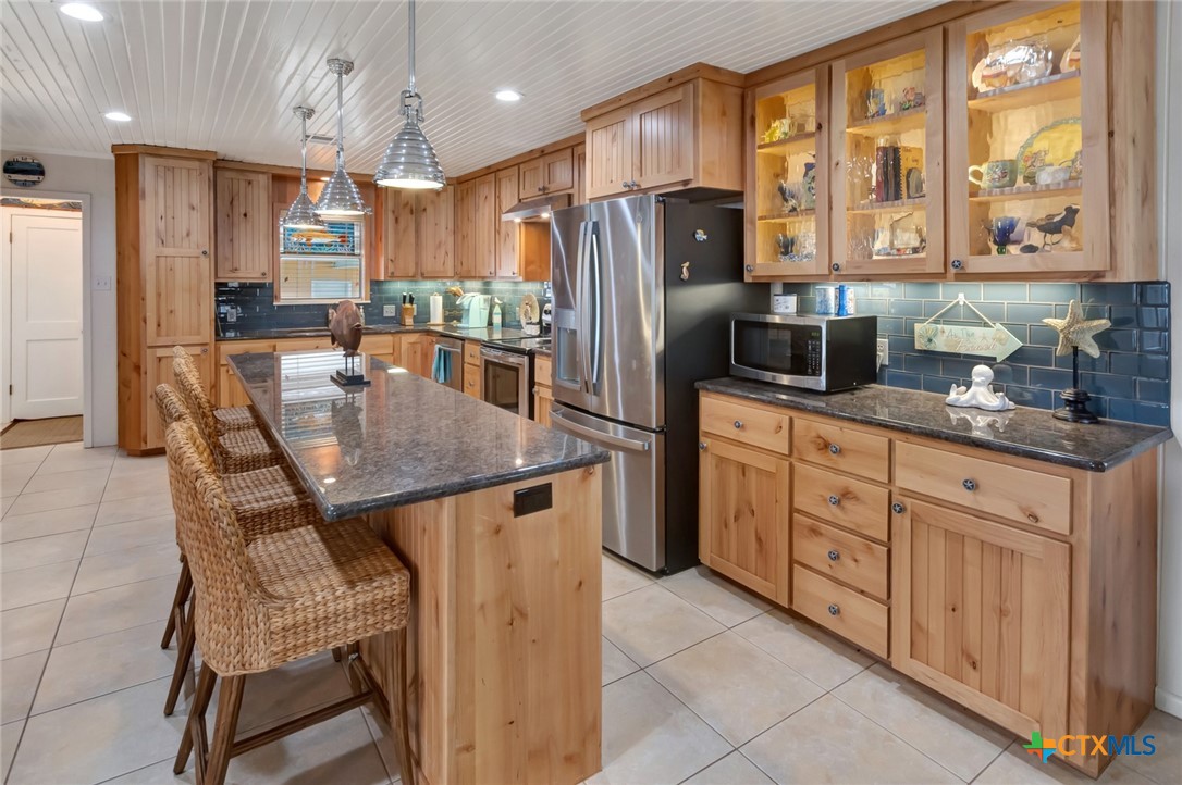 104 E Van Buren Avenue