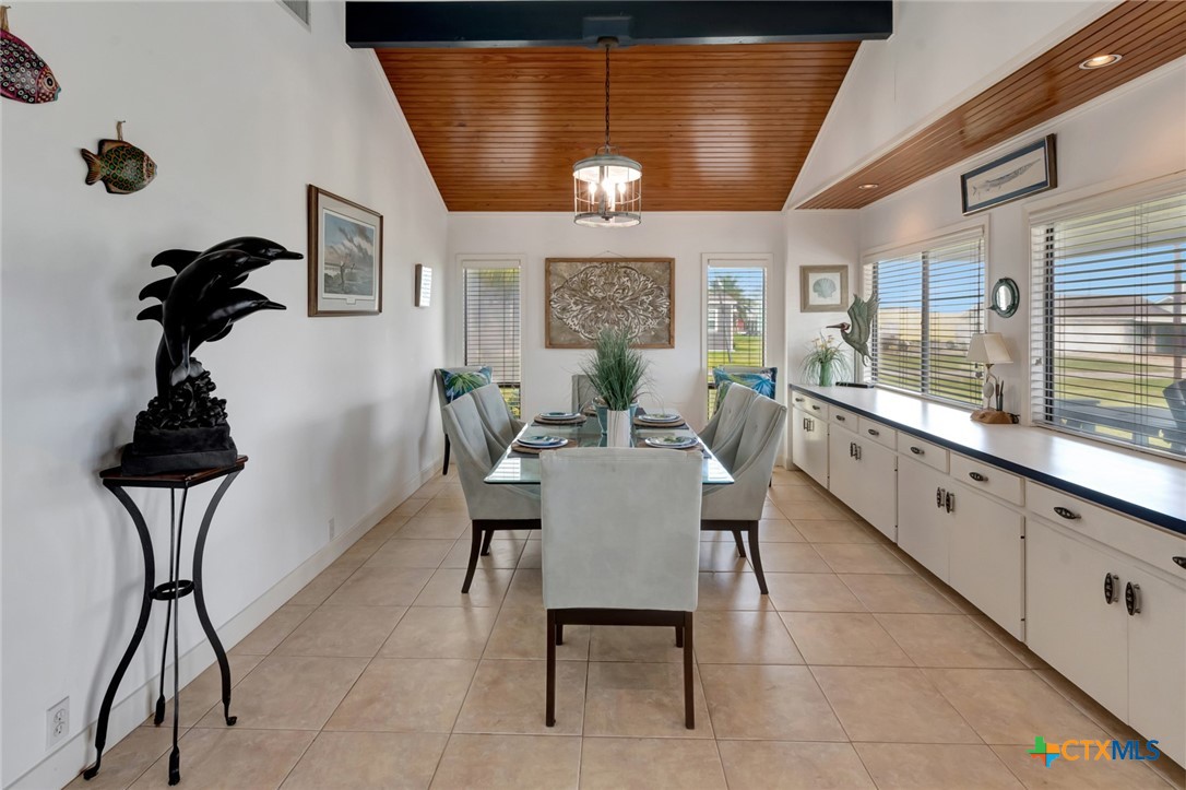 104 E Van Buren Avenue