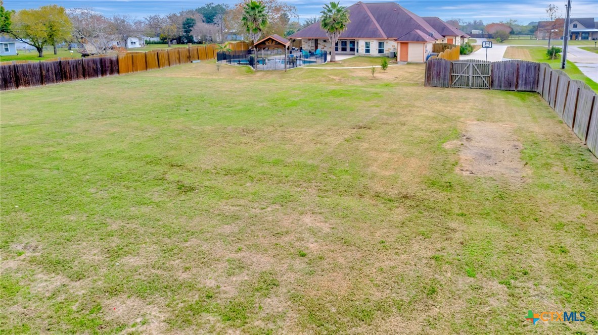 20 Stone Meadow Drive