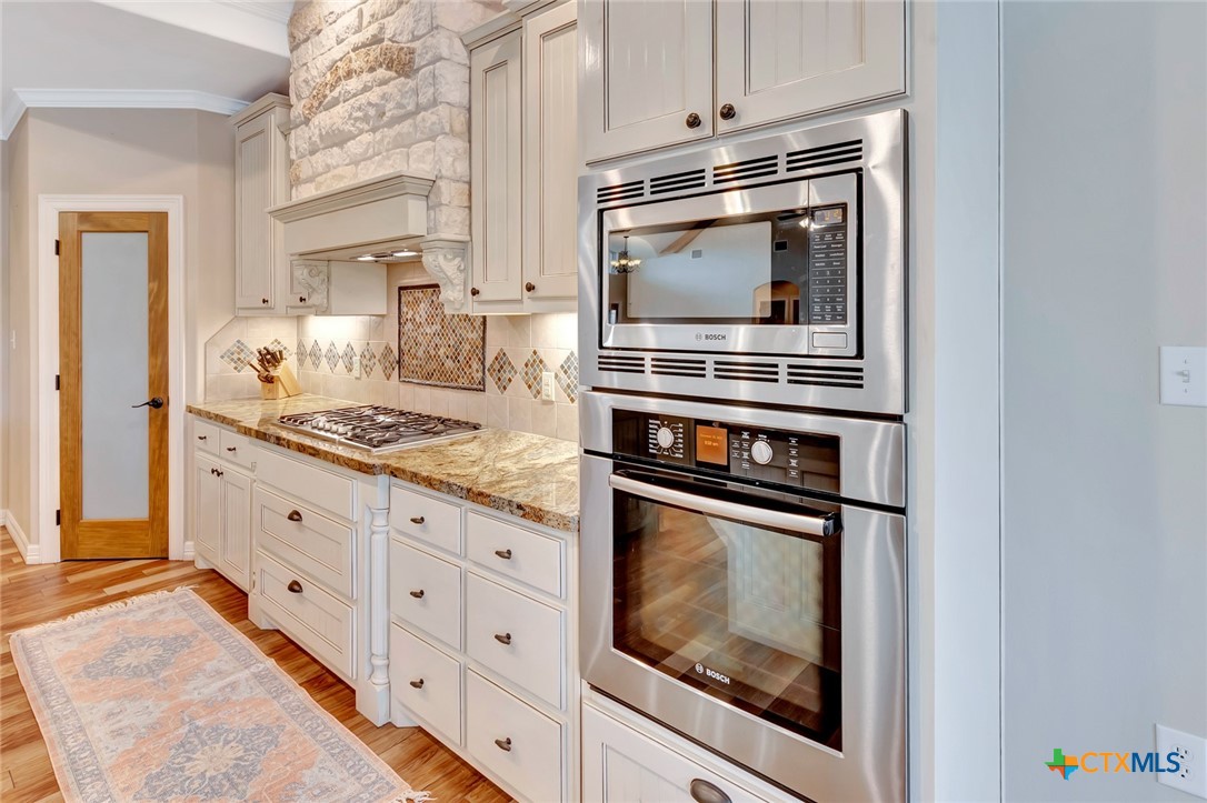 20 Stone Meadow Drive