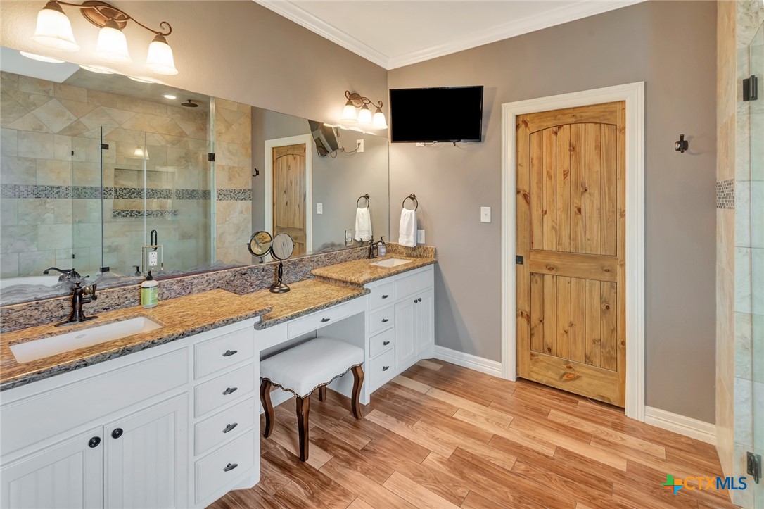 20 Stone Meadow Drive