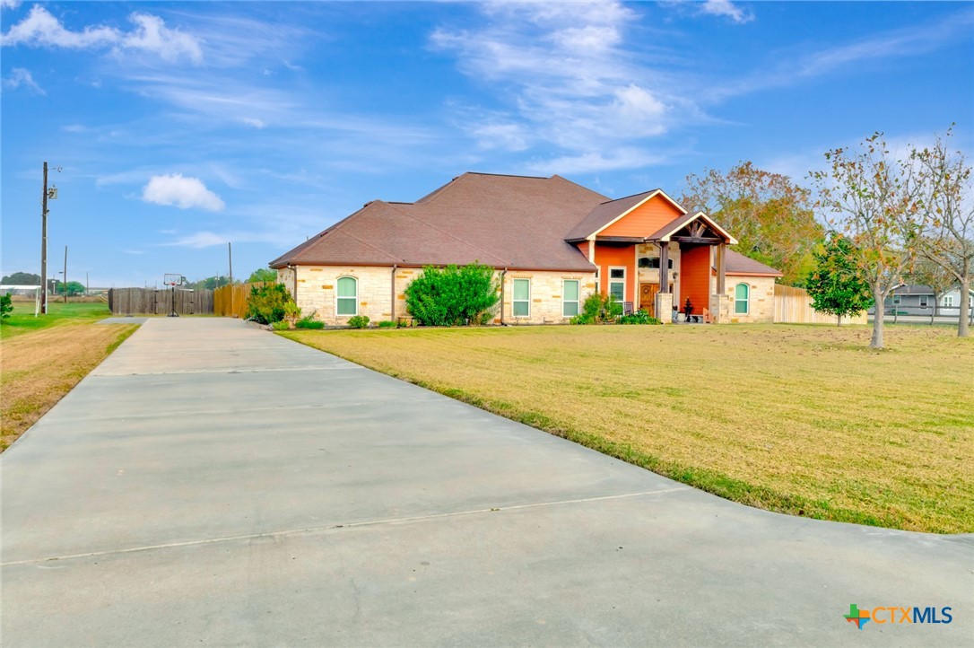 20 Stone Meadow Drive