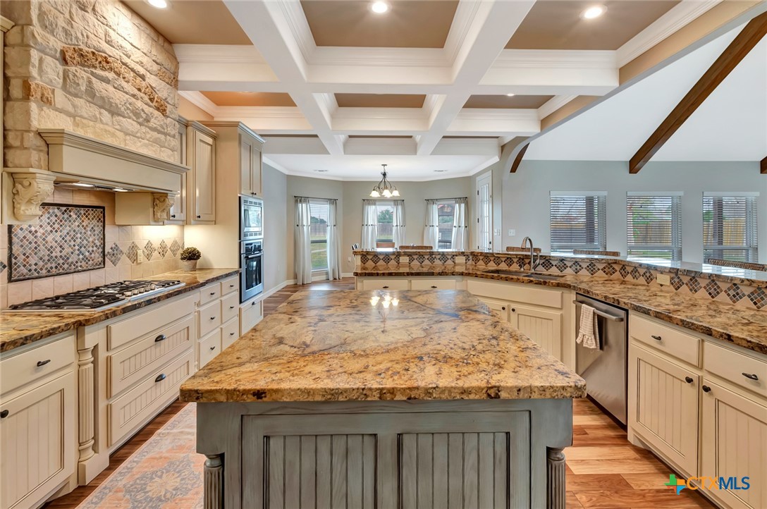 20 Stone Meadow Drive