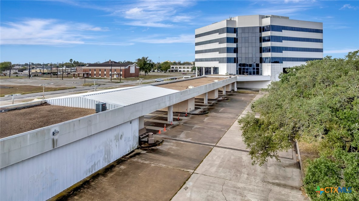 1908 N Laurent Street