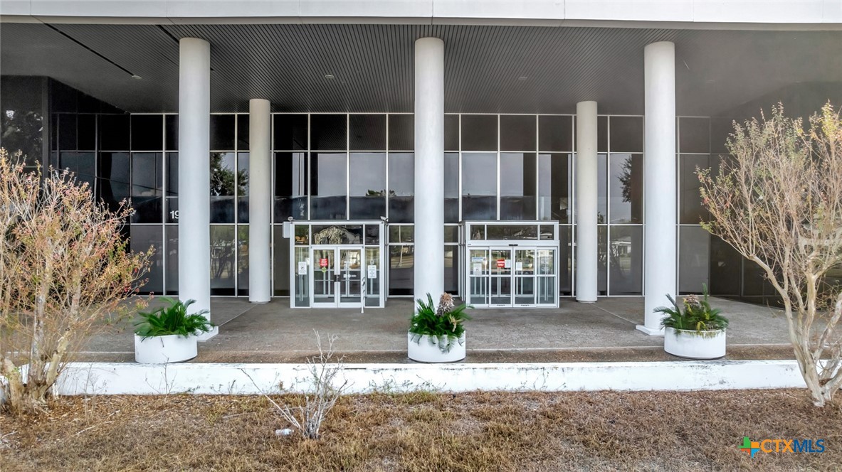 1908 N Laurent Street