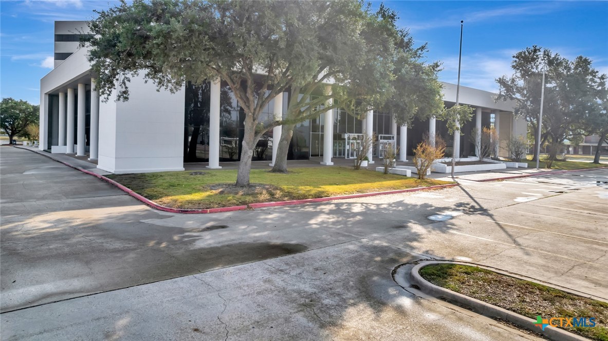 1908 N Laurent Street