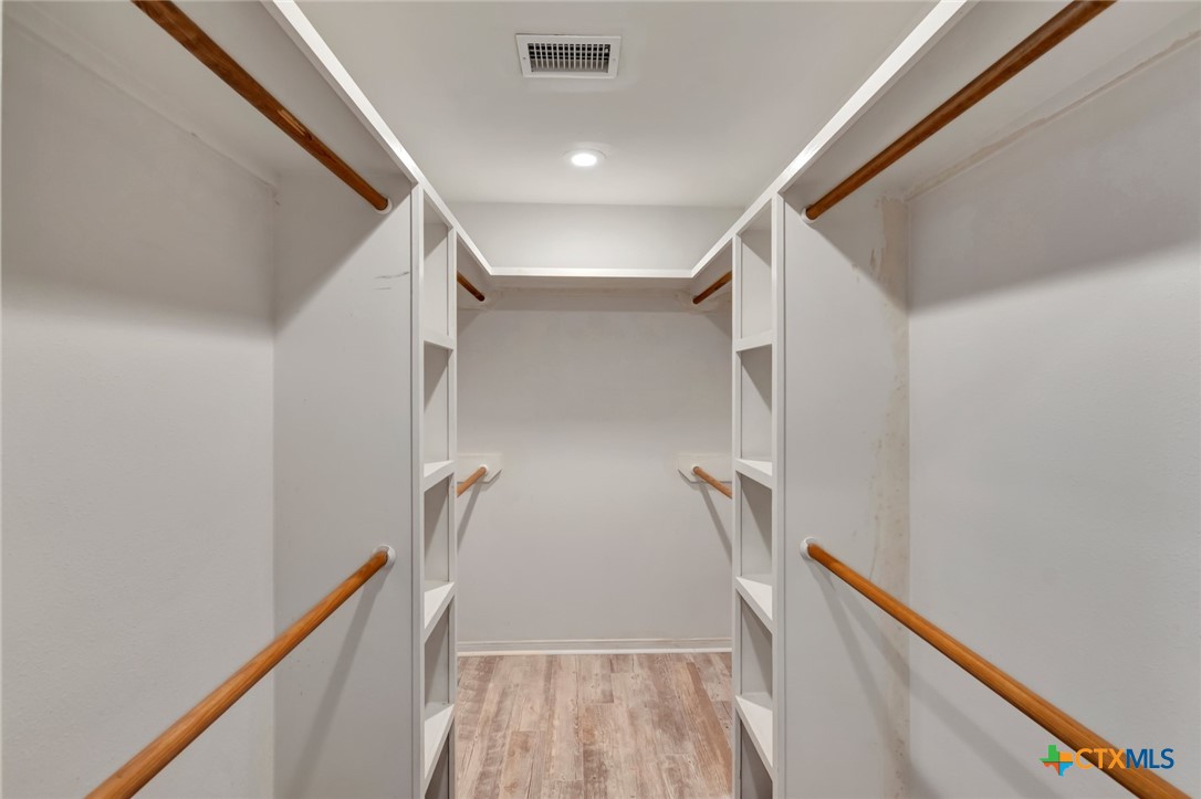 612 W Jackson Avenue