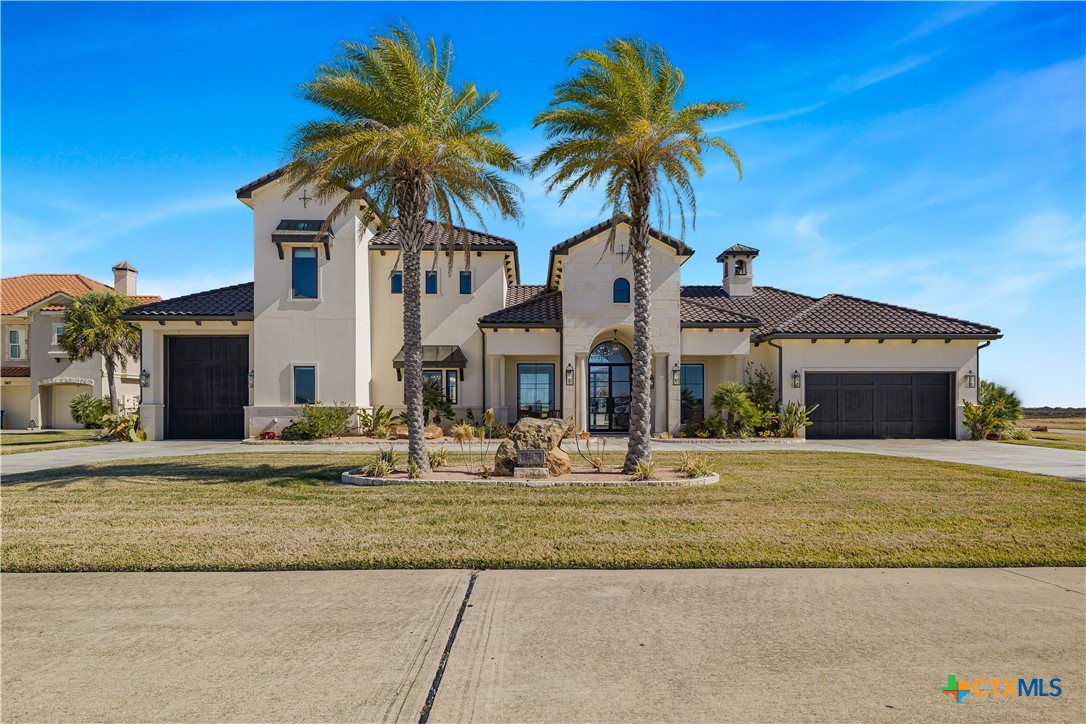 385 E Arbor Vista