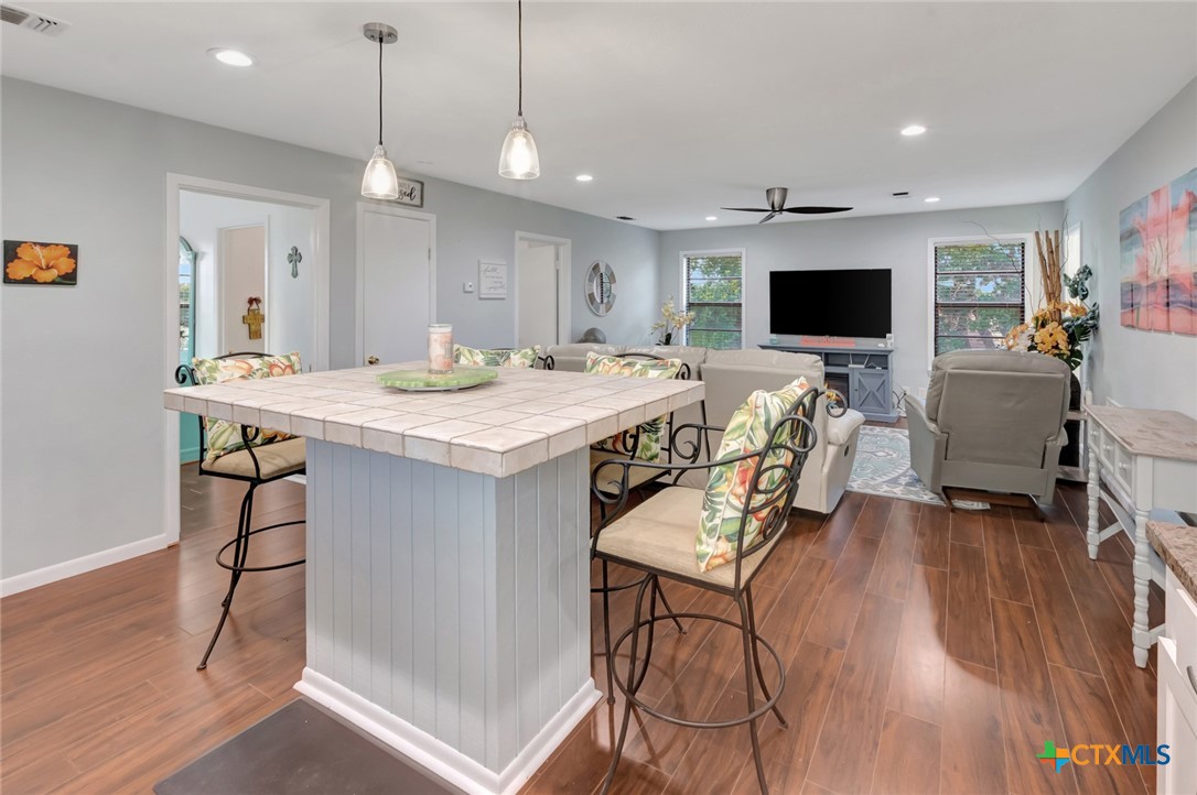 1106 W Jefferson Avenue