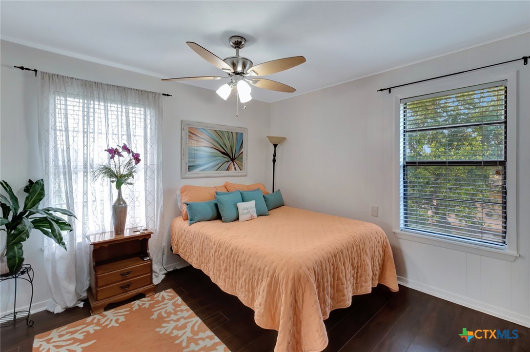 1106 W Jefferson Avenue