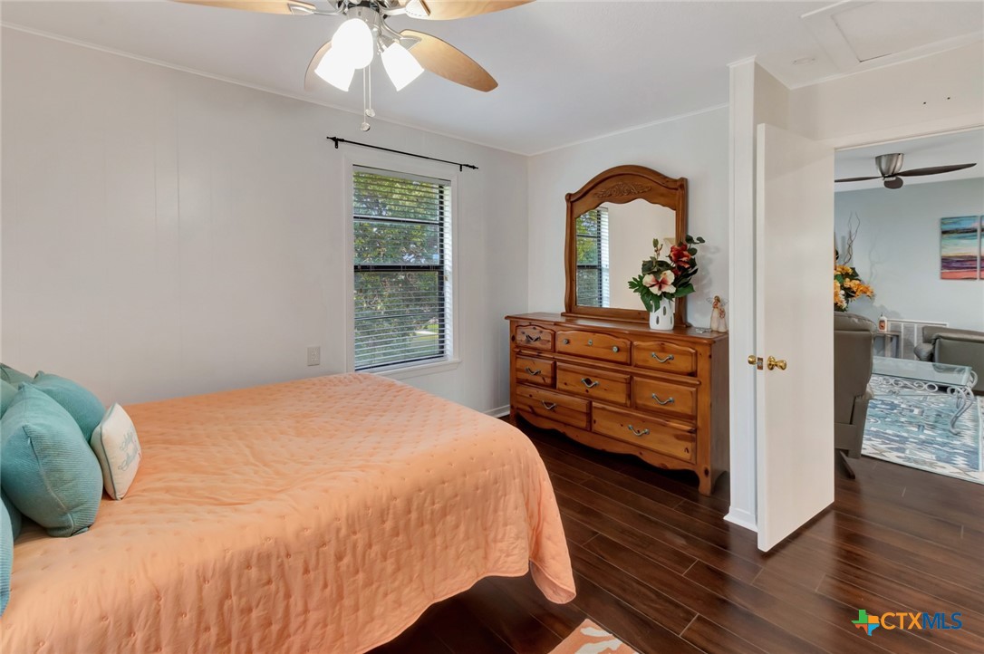 1106 W Jefferson Avenue