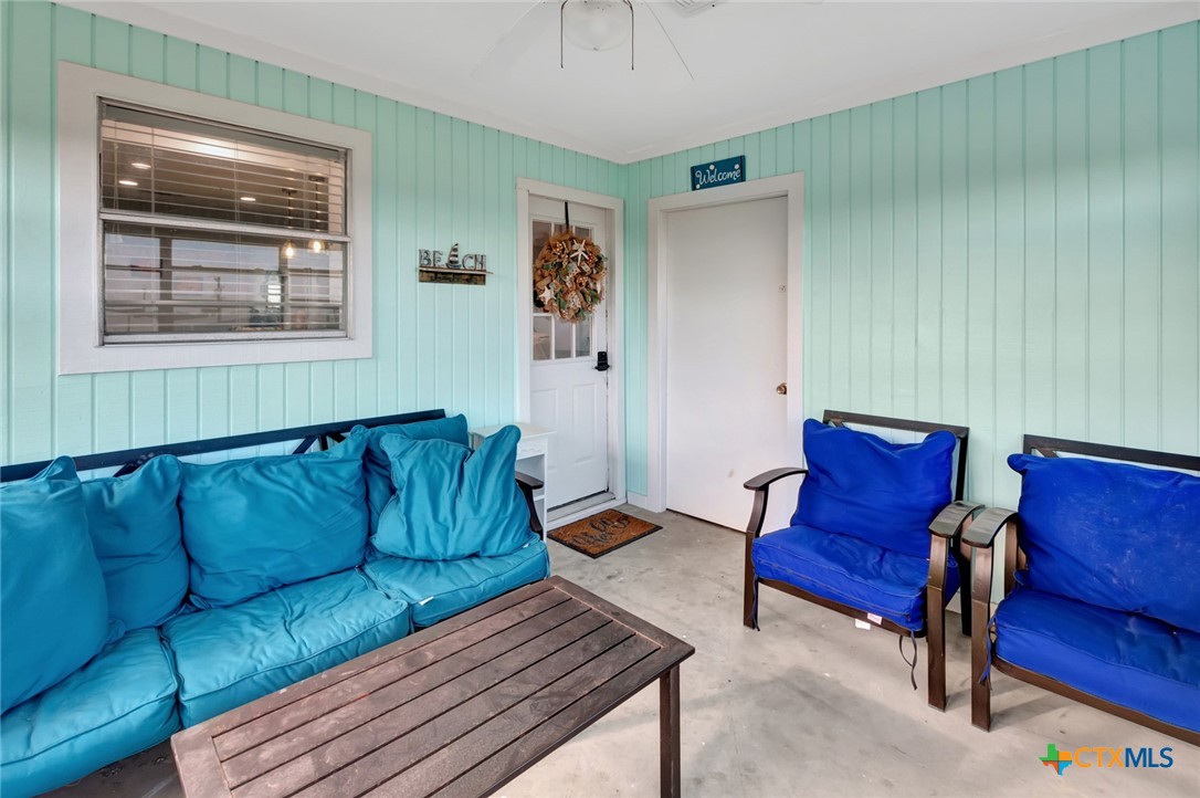 1106 W Jefferson Avenue