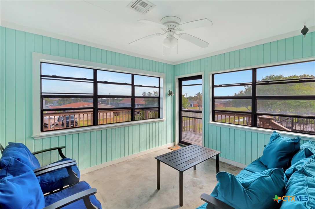 1106 W Jefferson Avenue