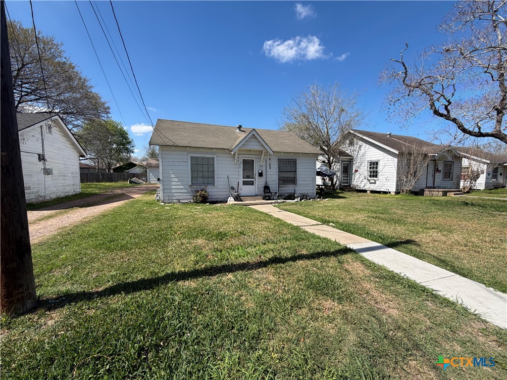 505-507-611 Avenue C