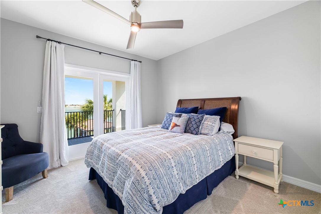 559 W Lago Loop Road