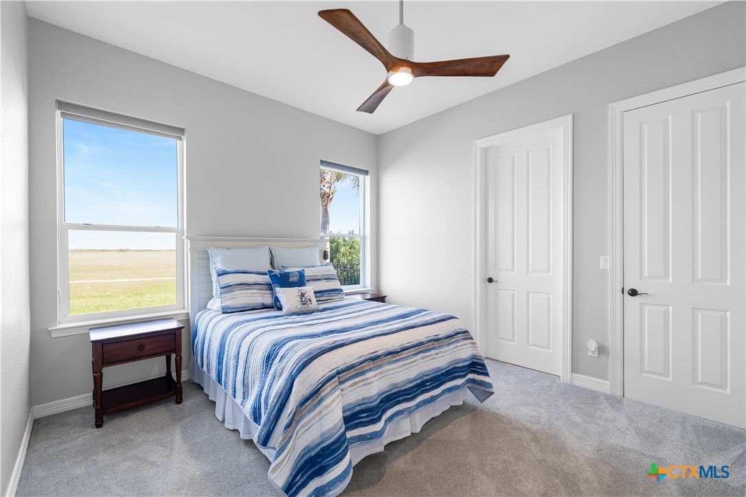 559 W Lago Loop Road