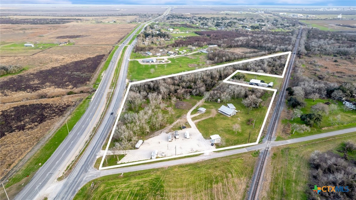 52 N Old Bloomington Road