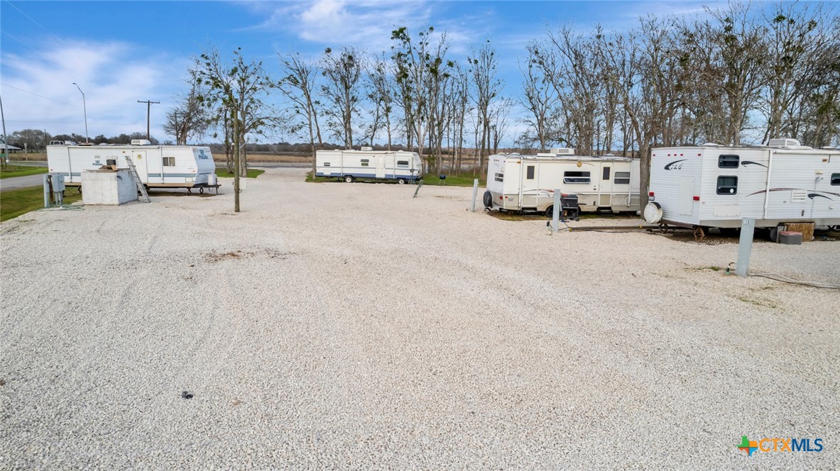 52 N Old Bloomington Road