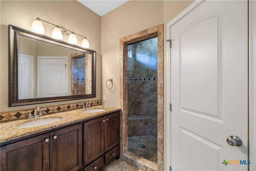 609 Mason Circle Circle