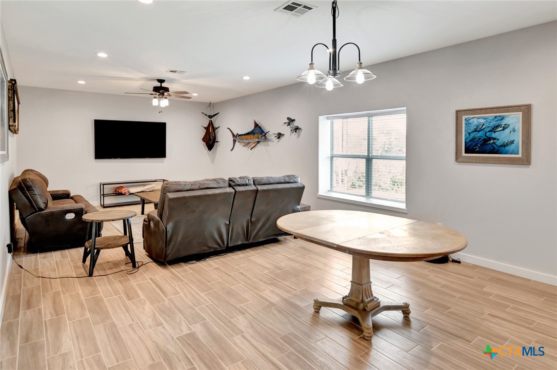 52 Coastal Oaks Loop