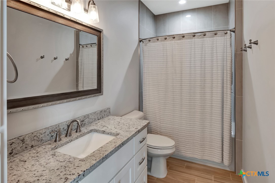 52 Coastal Oaks Loop