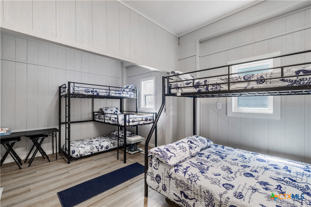 140 Channelview