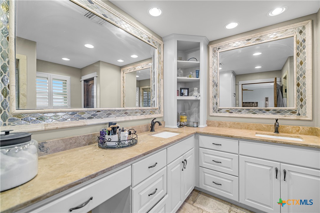 8359 Lower Mission Valley Road