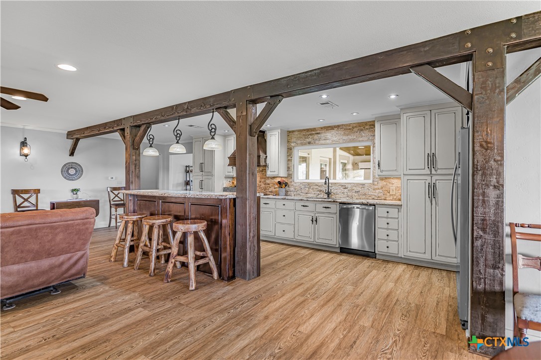 8359 Lower Mission Valley Road