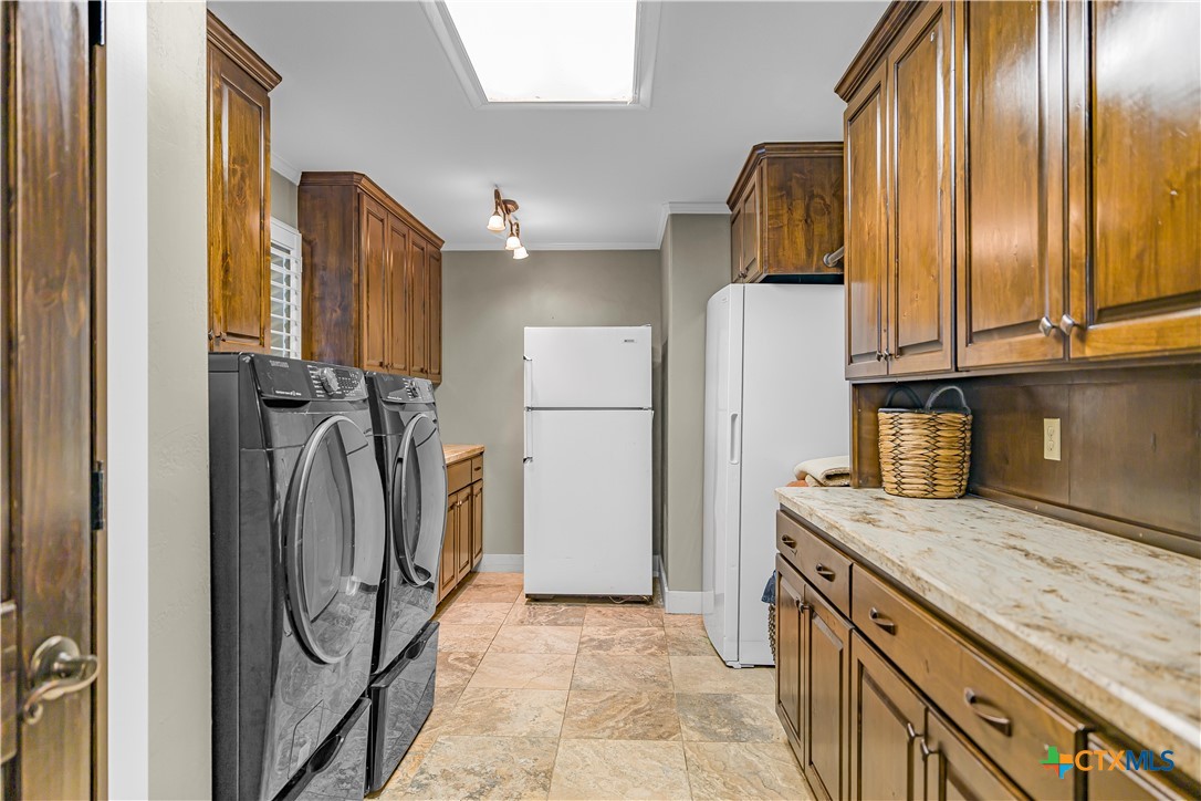 8359 Lower Mission Valley Road