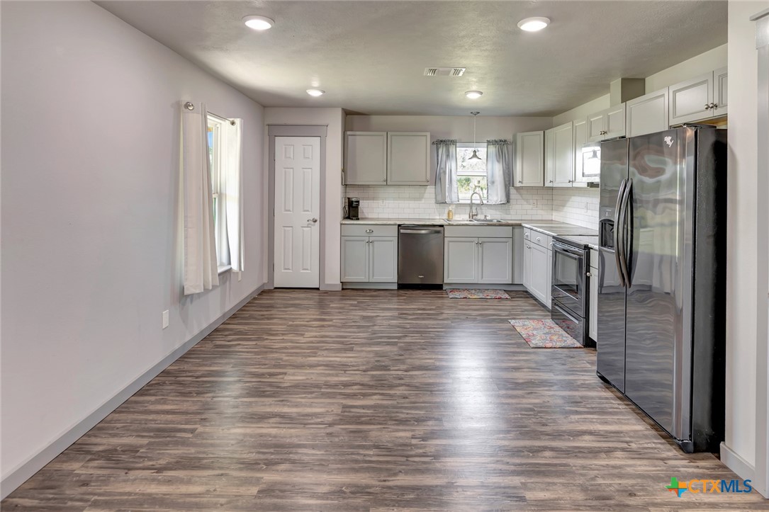 180 Colake Drive