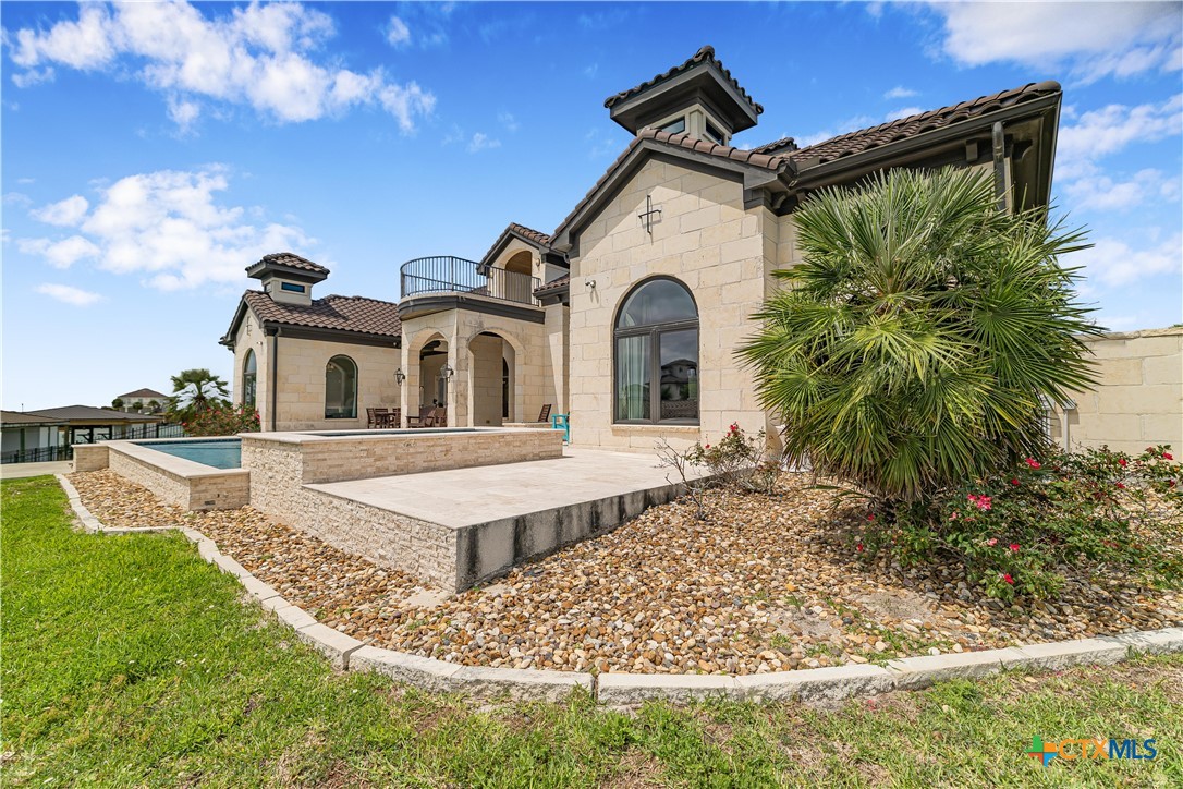 146 Chavez Way