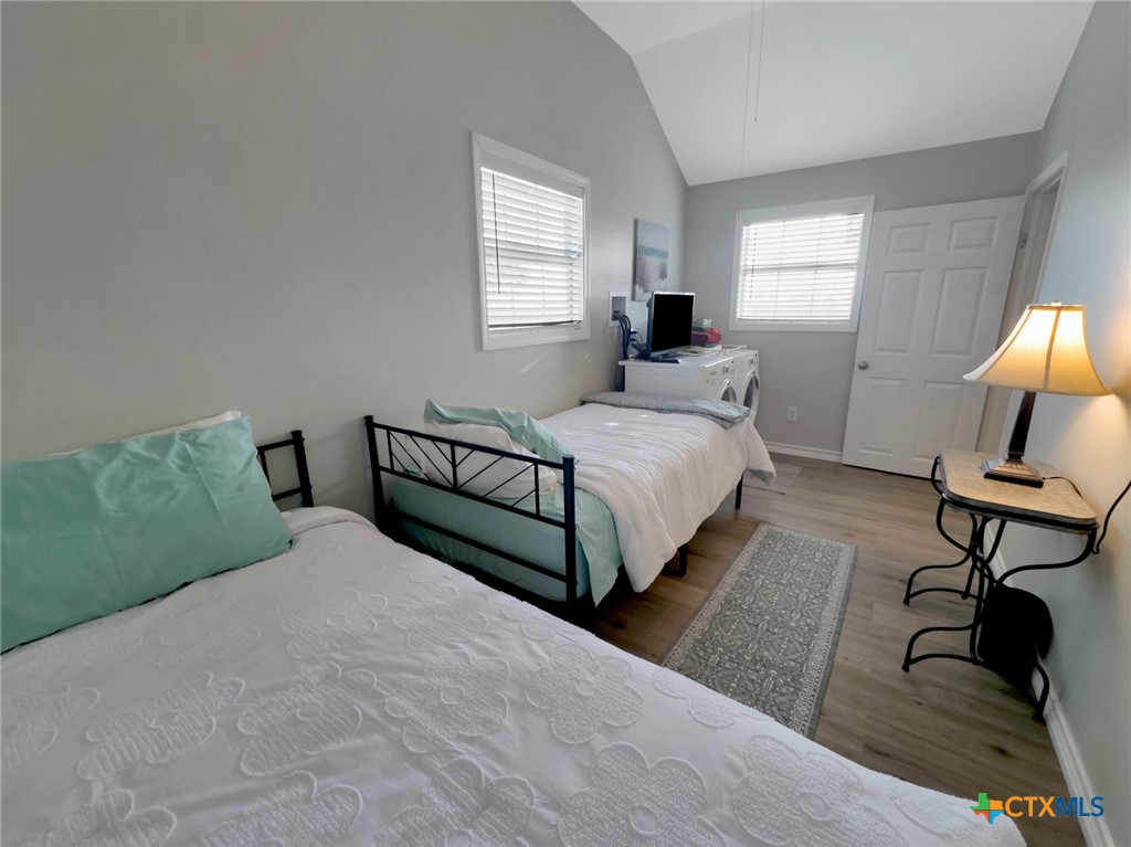 8078 State Highway 35