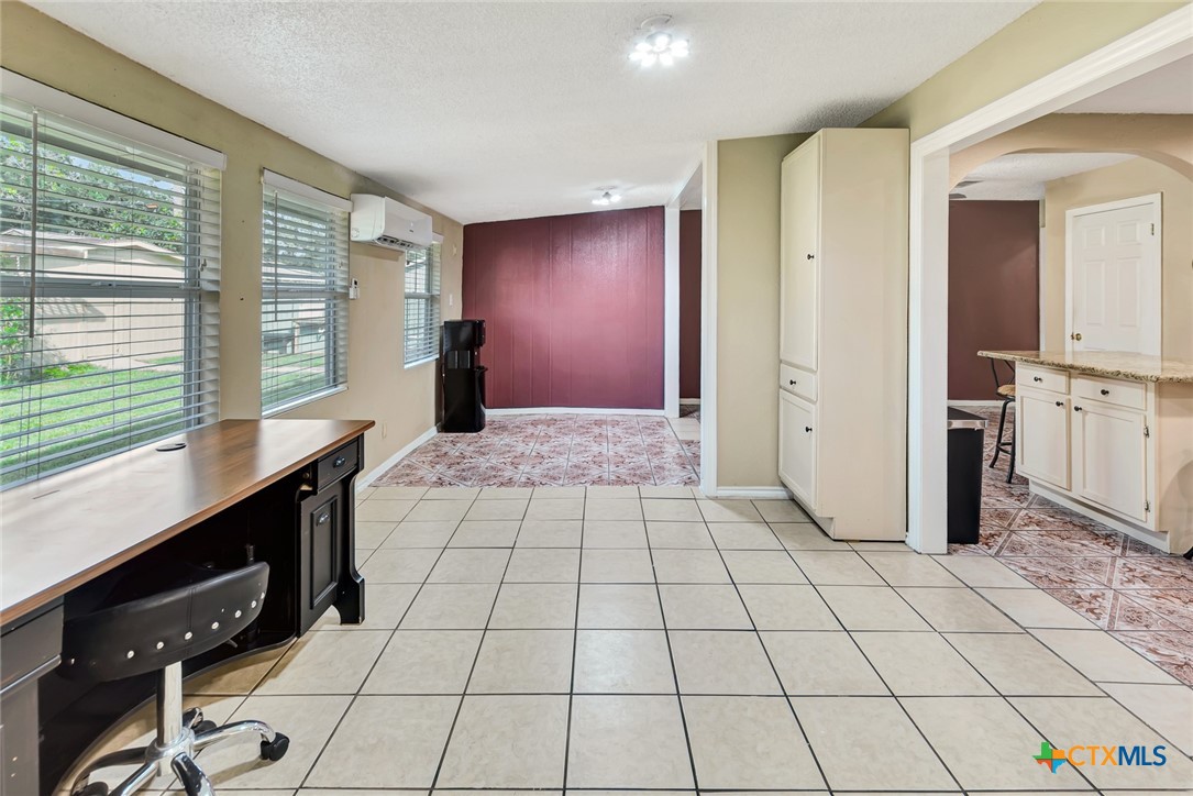 1504 Sam Houston Drive