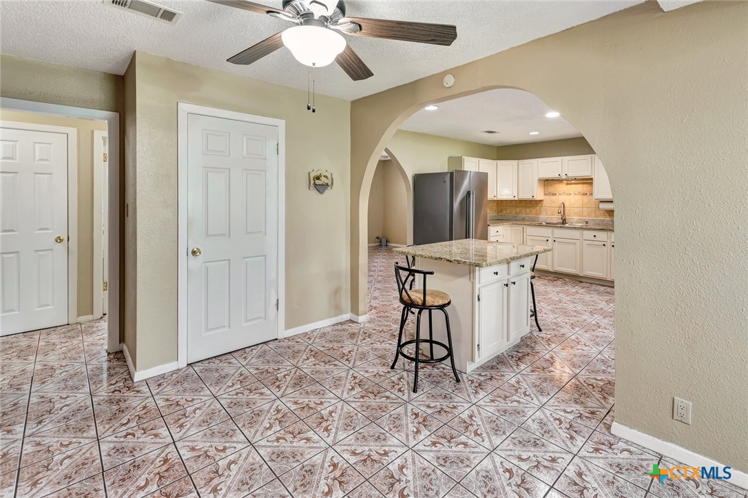 1504 Sam Houston Drive