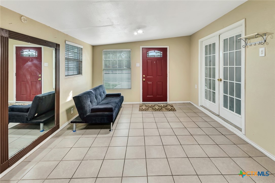 1504 Sam Houston Drive