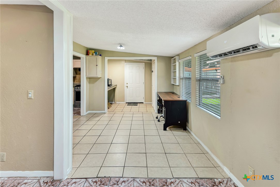 1504 Sam Houston Drive