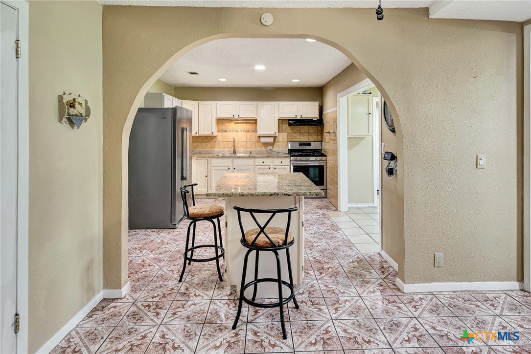 1504 Sam Houston Drive